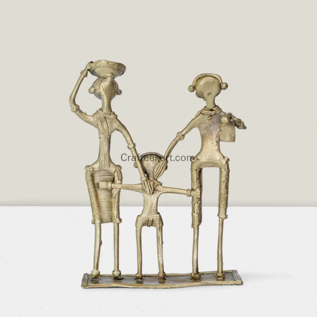 Dokra bronze tibal famaly top back_result.webp