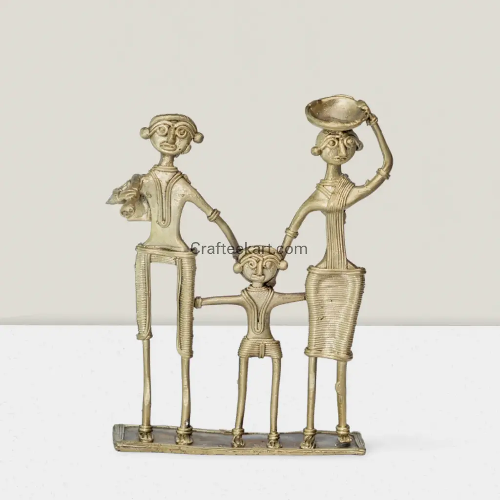 Dokra bronze tibal famaly top front_result.webp