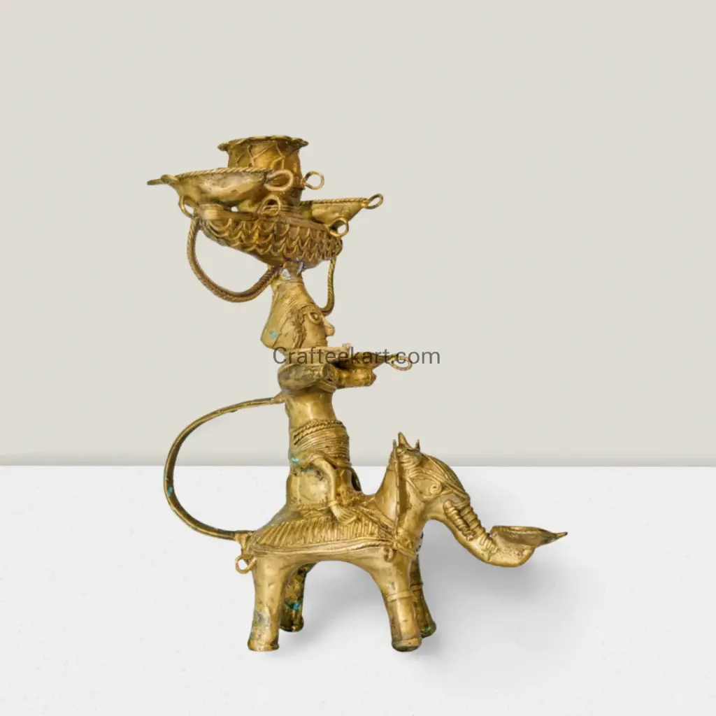 Dokra multi-tiered lamp tt side l_result.webp