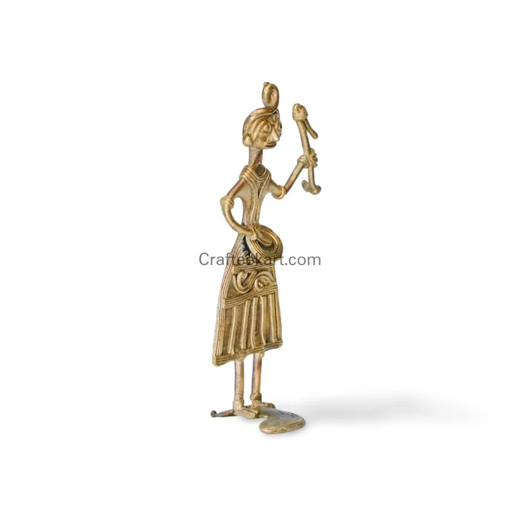Dokra bronze tibal musician wb sideL_result.webp